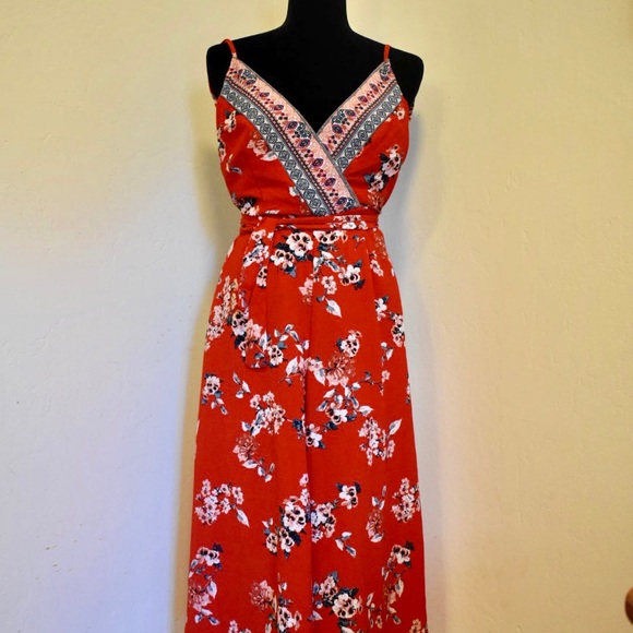 NWT Red-Floral Romper - Picture 5 of 8